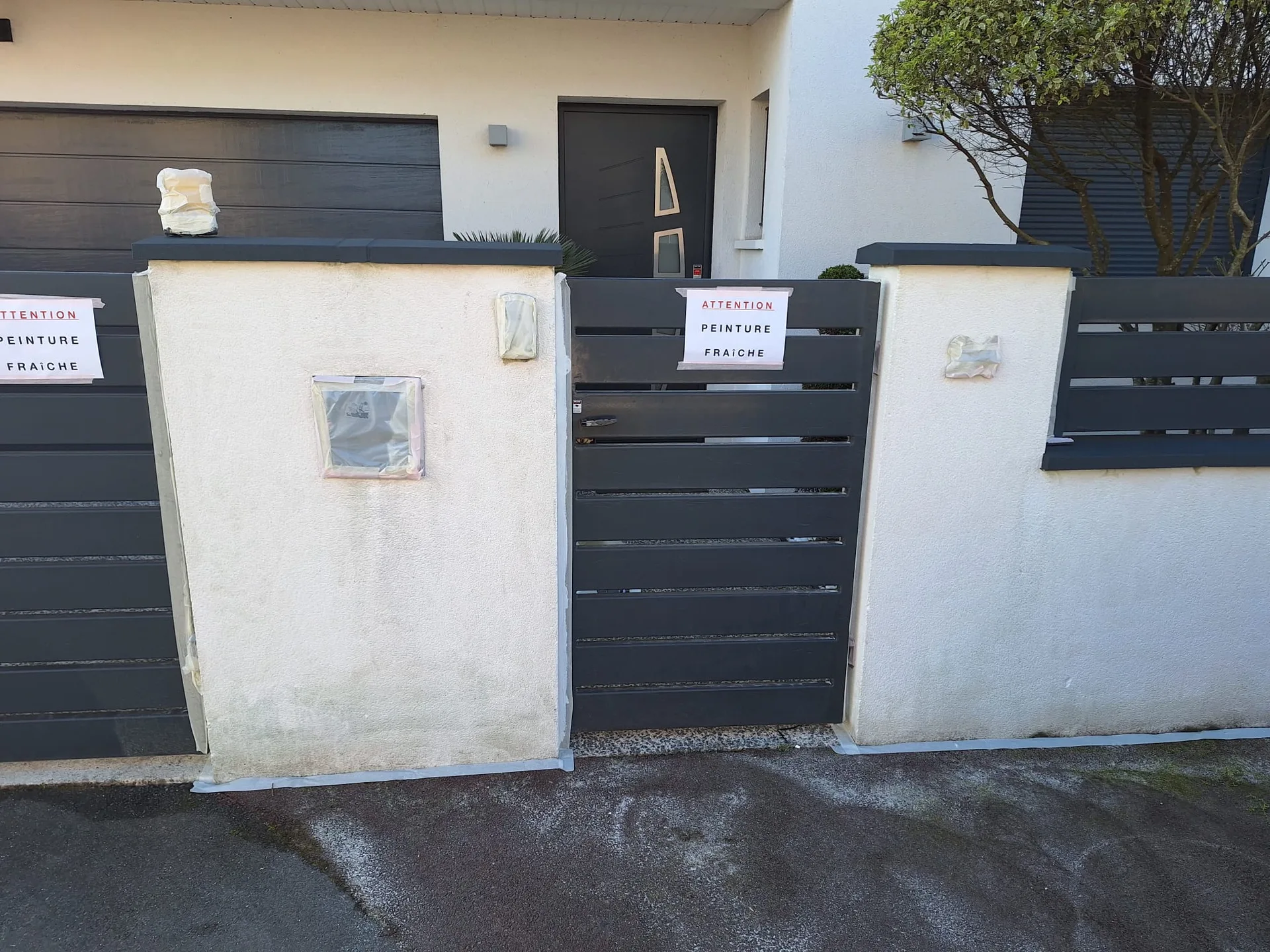 Avant travaux - façade muret encrassee Mérignac