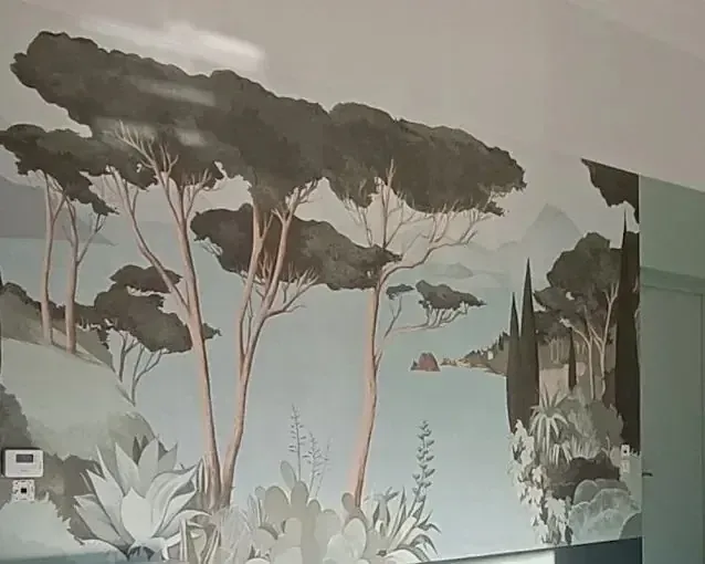 Pose de papier peint panoramique dans un intérieur du Bassin d'Arcachon par JS Ambiance Peinture