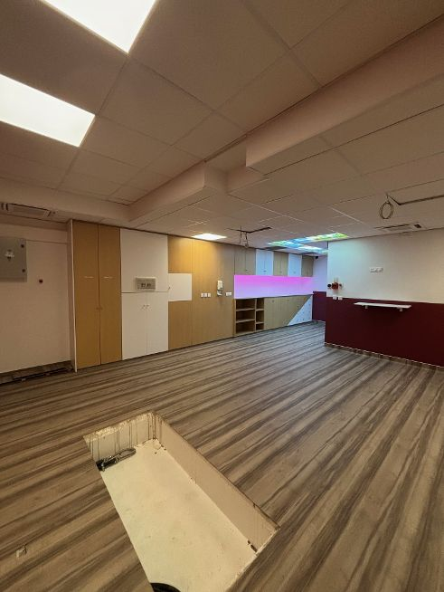 Peinture intérieure après travaux dans un bureau de l'Institut Bergonié – toile de verre et deux couches de peinture, quartier Saint-Genès Bordeaux